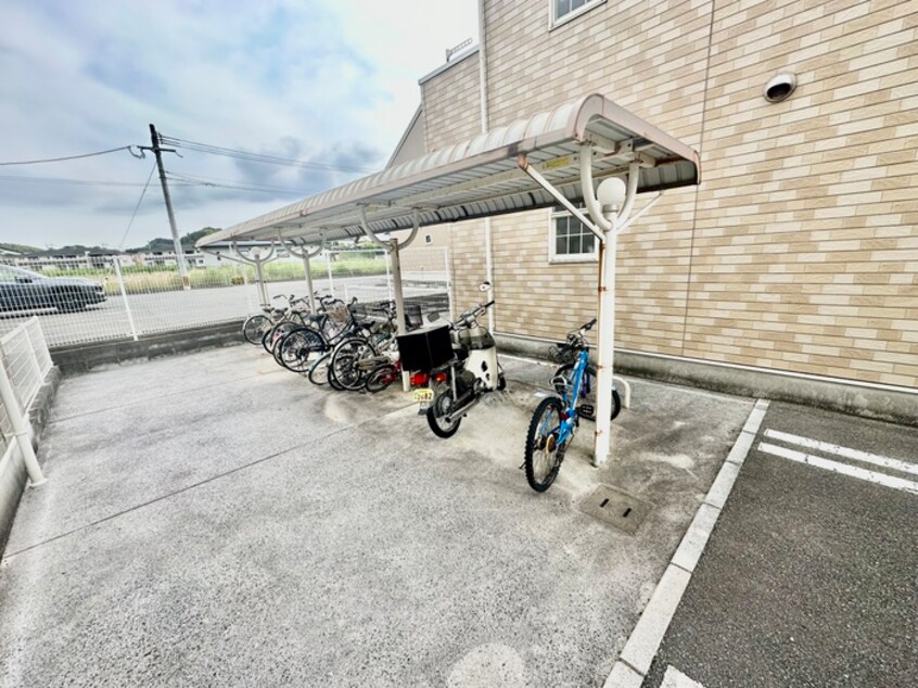 駐輪場 ウェイホームあまづつみB