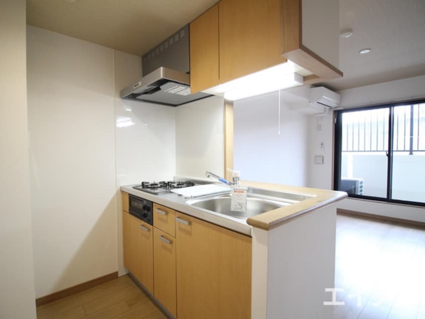 キッチン ソシオス春日駅前