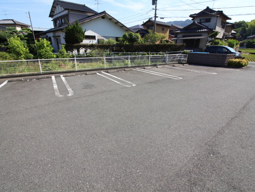 駐車場 クラ－ル・セイバリ－Ⅰ