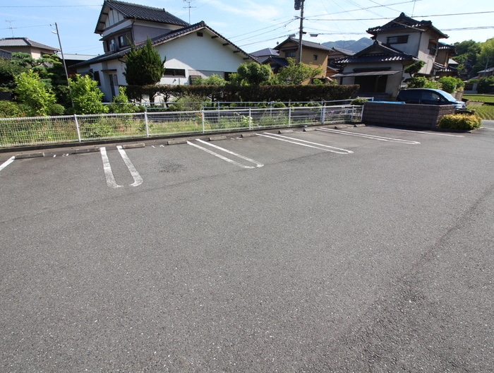 駐車場 クラ－ル・セイバリ－Ⅰ