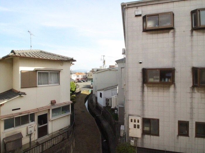 室内からの展望 コーポ紫苑