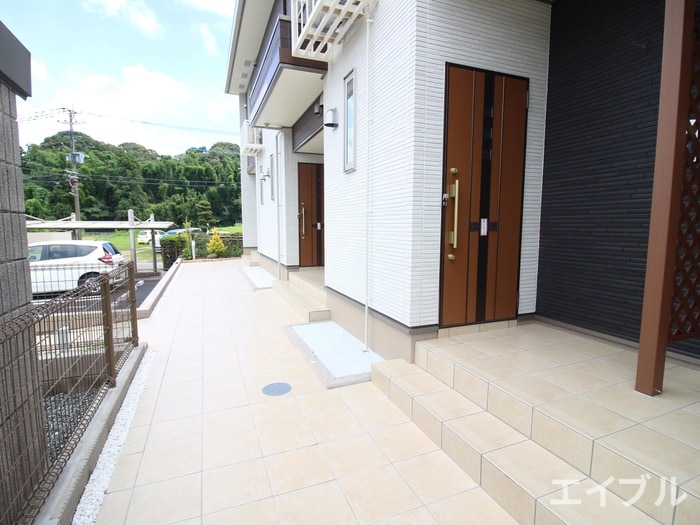 エントランス部分 ニューセンチュリー２０　Ａ