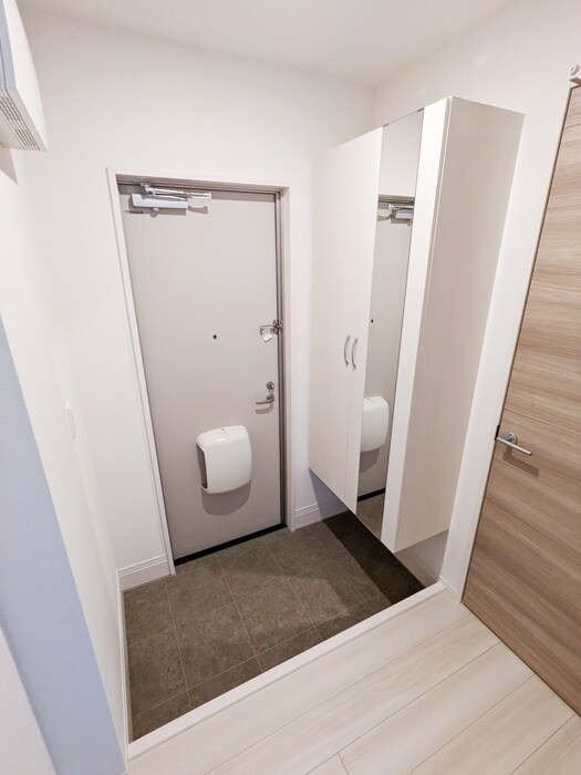 玄関 elegant palace横代北