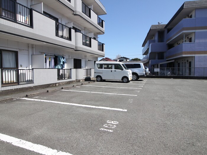 駐車場 ウッドハウス