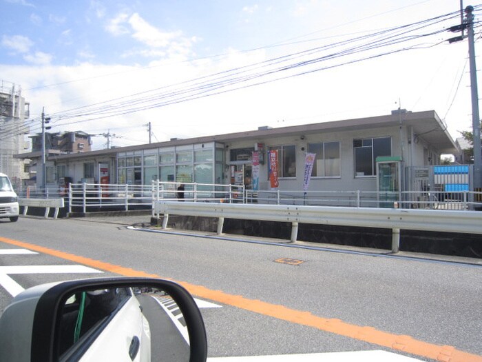 今宿郵便局(郵便局)まで350m ＭＡＲＩＮＡ　ＴＥＲＲＡＣＥ