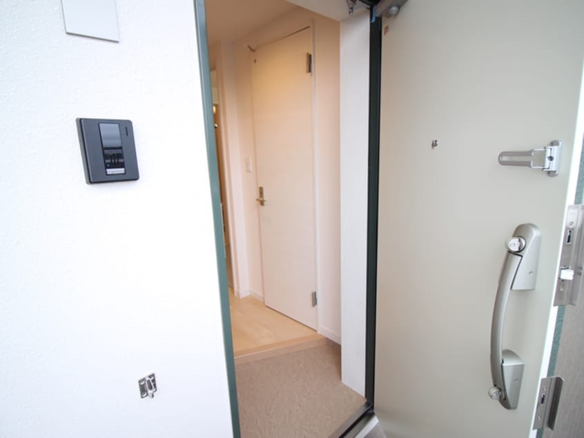 玄関 プレジデント駅前通り