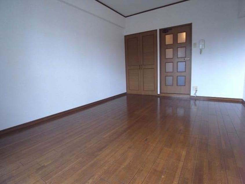 居室 マクシーズ博多