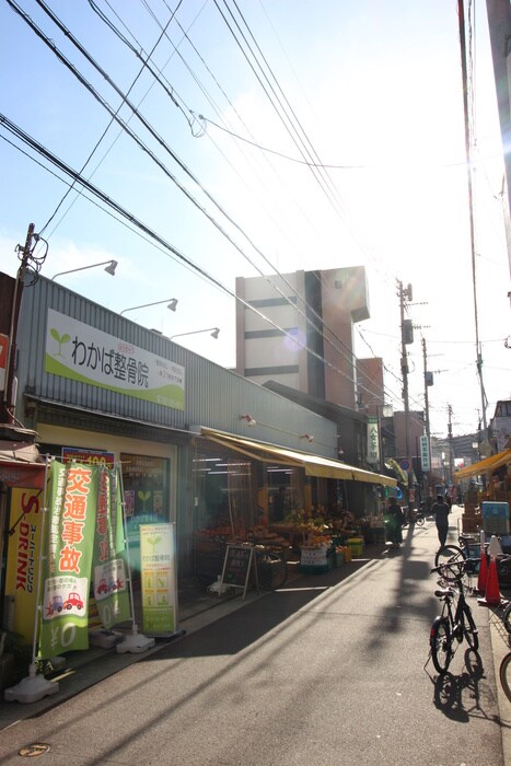 美野島商店街(スーパー)まで650m エトゥ－ル博多駅前