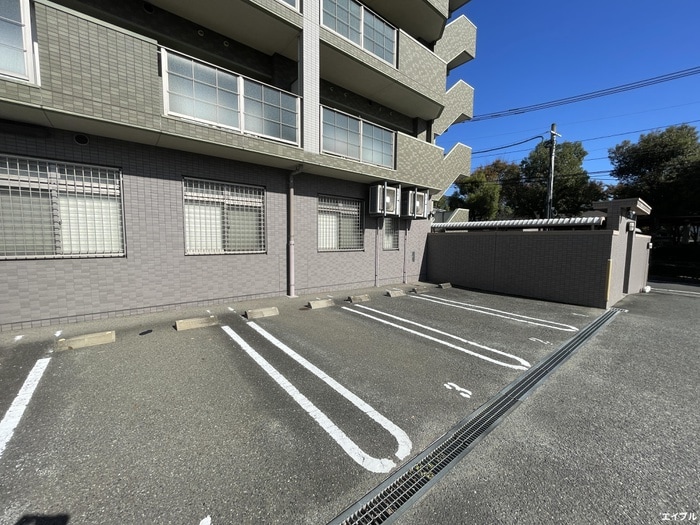 駐車場 グリーンヒルズ観世