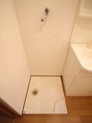 洗濯機置場 メゾネット．エル