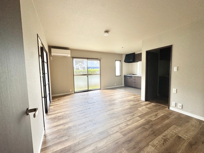 居室 パールリバー浅川Ｅ