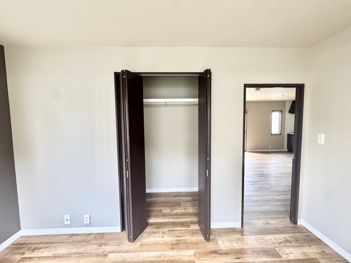 収納 パールリバー浅川Ｅ