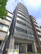 カラーズの外観