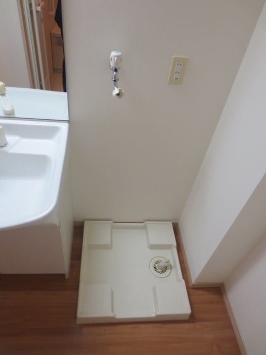 洗濯機置場 ピュア中通りⅡ