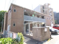 シャーメゾン南大橋