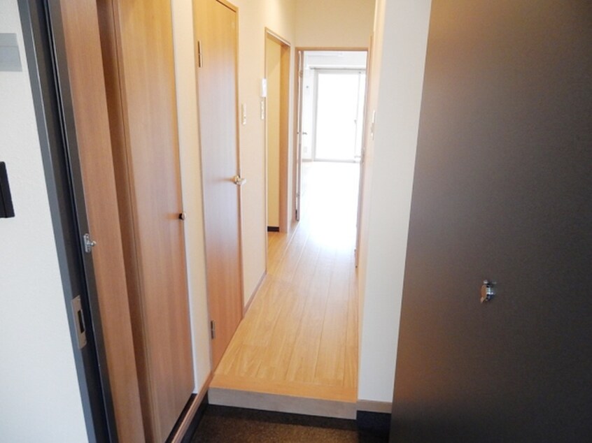 玄関 ベルガモット門司駅前