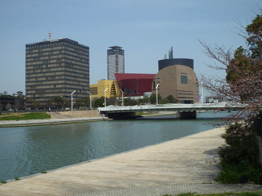 リバーウォーク北九州(ショッピングセンター/アウトレットモール)まで1090m ギャラン竪町NEO