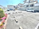 駐車場 フラワ－・フォレスト
