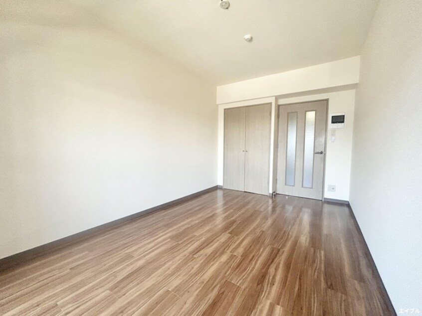 居室 スライビング藤崎