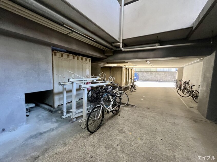 駐輪場 スライビング藤崎