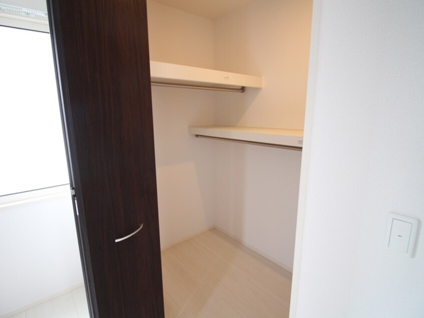 収納 D－ｒｏｏｍ博多南　弐番館