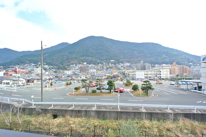 室内からの展望 あぅん霧ヶ丘