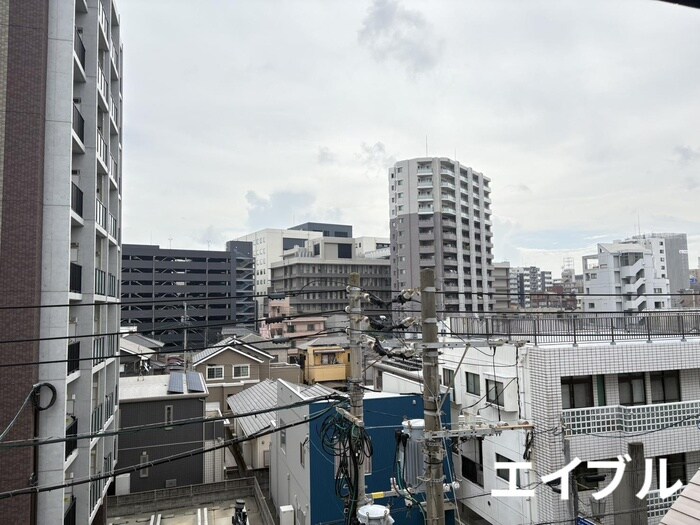 室内からの展望 Ｍｏｄｅｎａ高麗