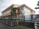 今宿小学校(小学校)まで450m グリーンアベニュー
