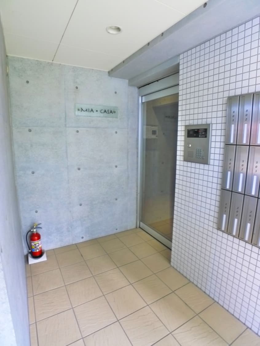 エントランス部分 ミア・カーサ