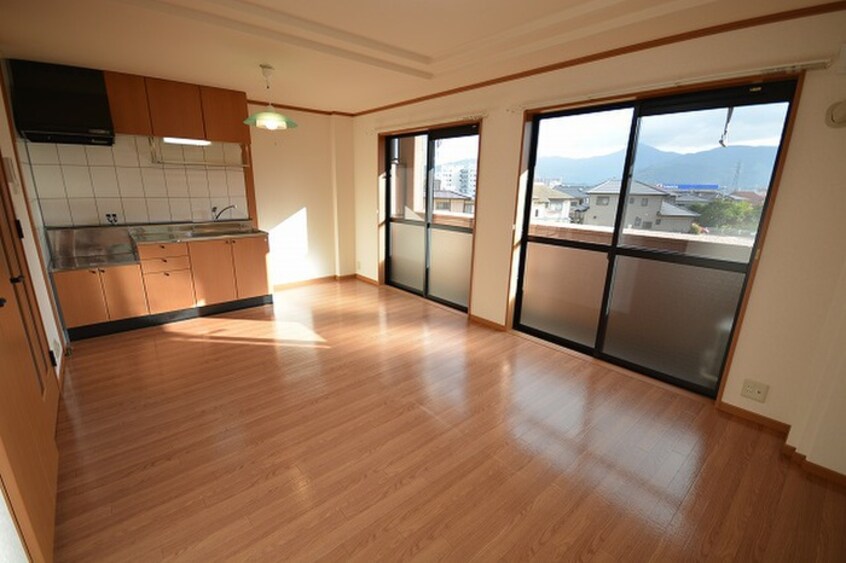 居室 グランド・ソレ－ユ