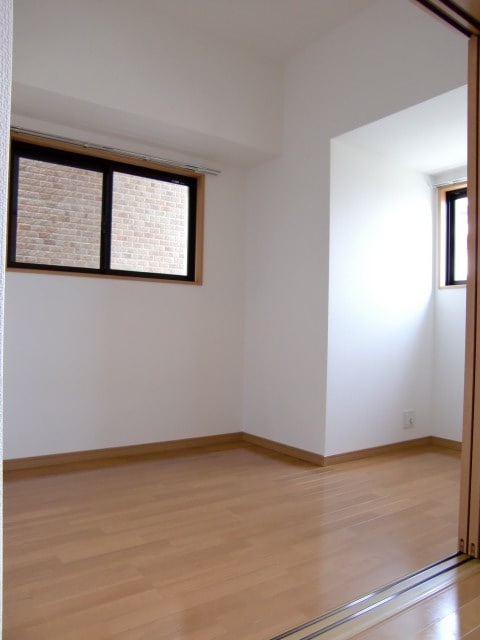 居室 アイコリーネ城南