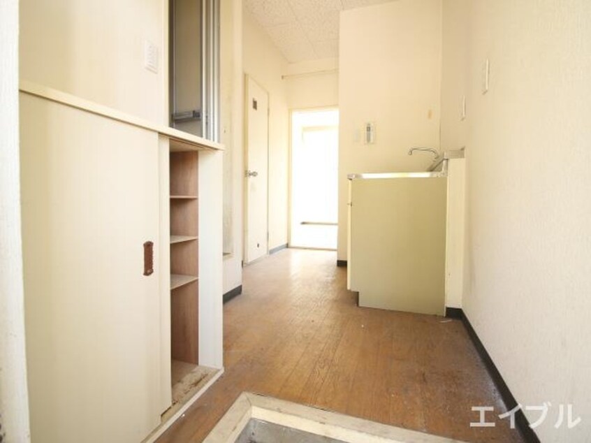 廊下 フォレスタパンシオン須恵