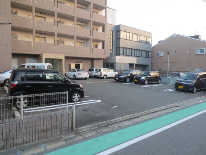 駐車場 サウスフォー