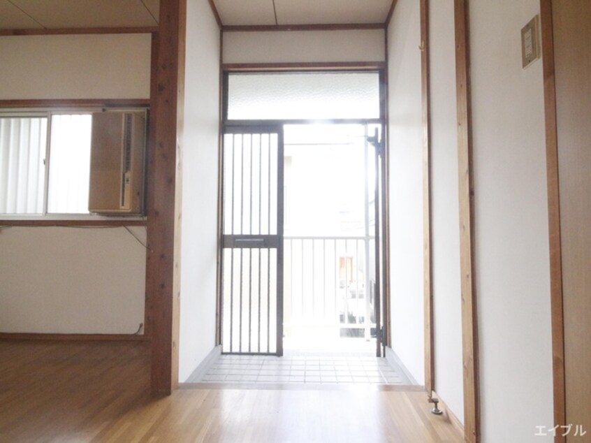 玄関 コーポ百合香