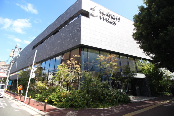 福岡銀行(銀行)まで1800m パルトネ－ルⅡ　Ａ棟