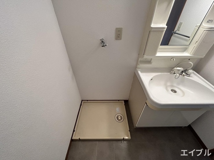 洗濯機置場 ウエストビレッジ長丘