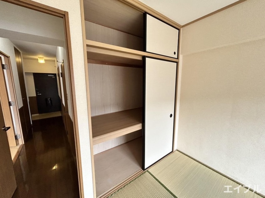 収納 ウエストビレッジ長丘