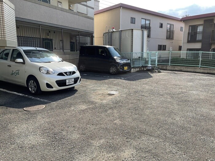 駐車場 サンアベニュ－高木