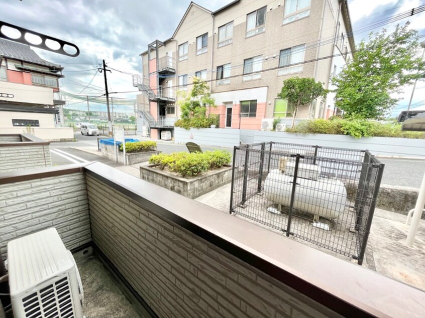 ベランダ・バルコニー リバービュー光