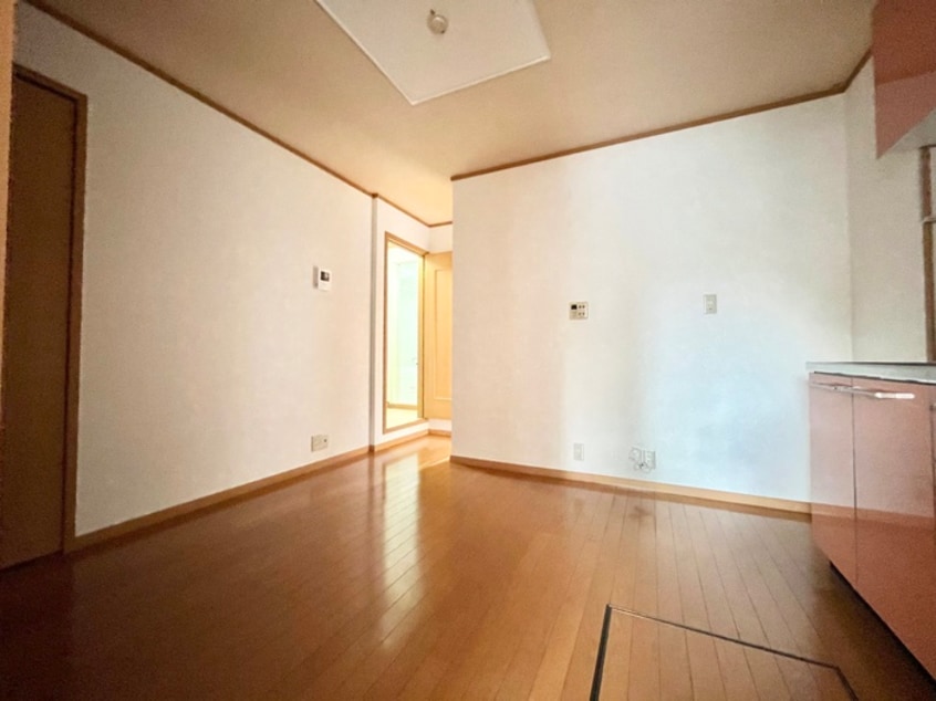 内観写真 リバービュー光