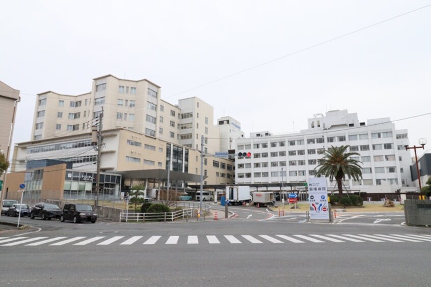 飯塚病院(病院)まで1899m メゾネット浦田　Ｂ棟