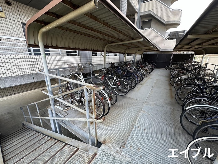 駐輪場 アルゴヴィラージュ八幡駅前