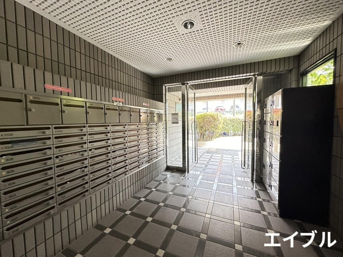 エントランス部分 アルゴヴィラージュ八幡駅前