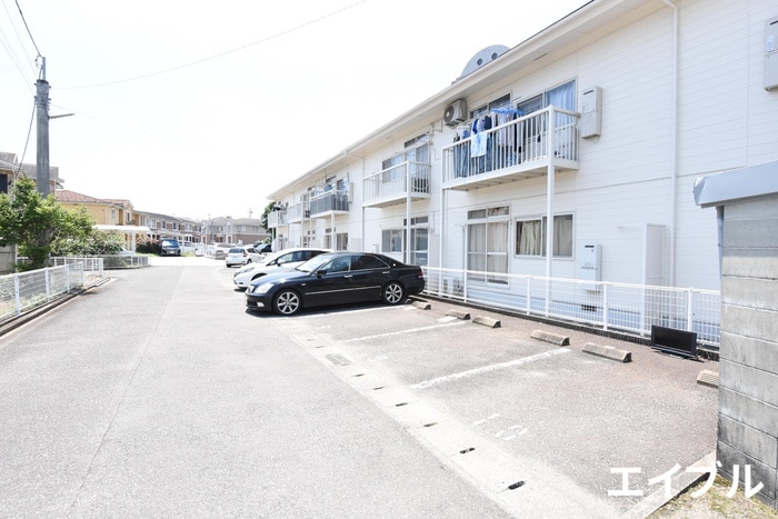 駐車場 クリスィーム長野