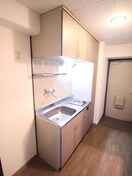内観写真 ロイヤルトレンディ
