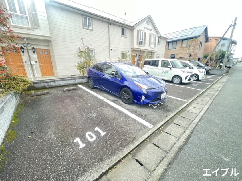 外観写真 ハ－バル２４