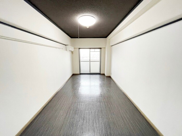 居室 ロイヤルリージェント