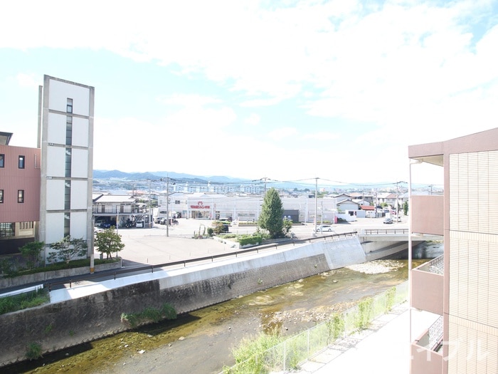 室内からの展望 ジュネス二日市