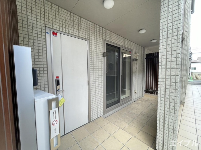 エントランス部分 D-room日赤通り