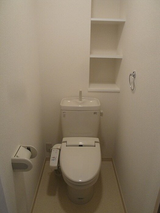 トイレ ラヴィ・ヌ－ヴォ